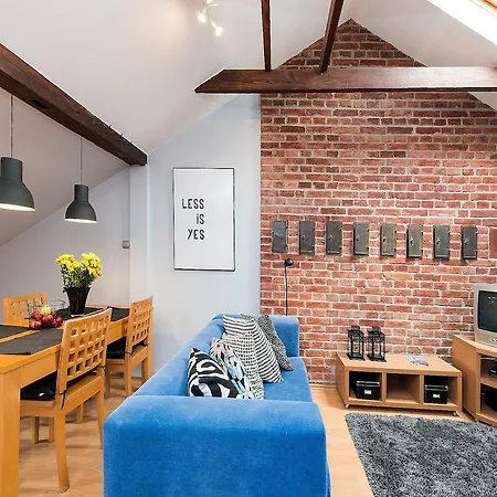 Attic Apartment *